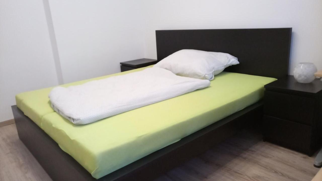 Apartman Xaveriova Prag Exteriör bild